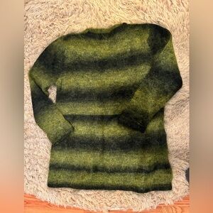 Jones New York Olive and Black Gradient Sweater